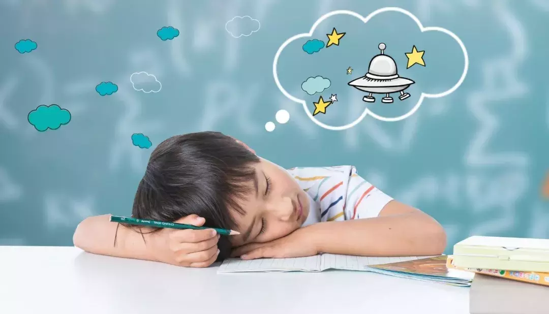 “做梦”不要再说“make a dream”,歪果仁真的听不懂!