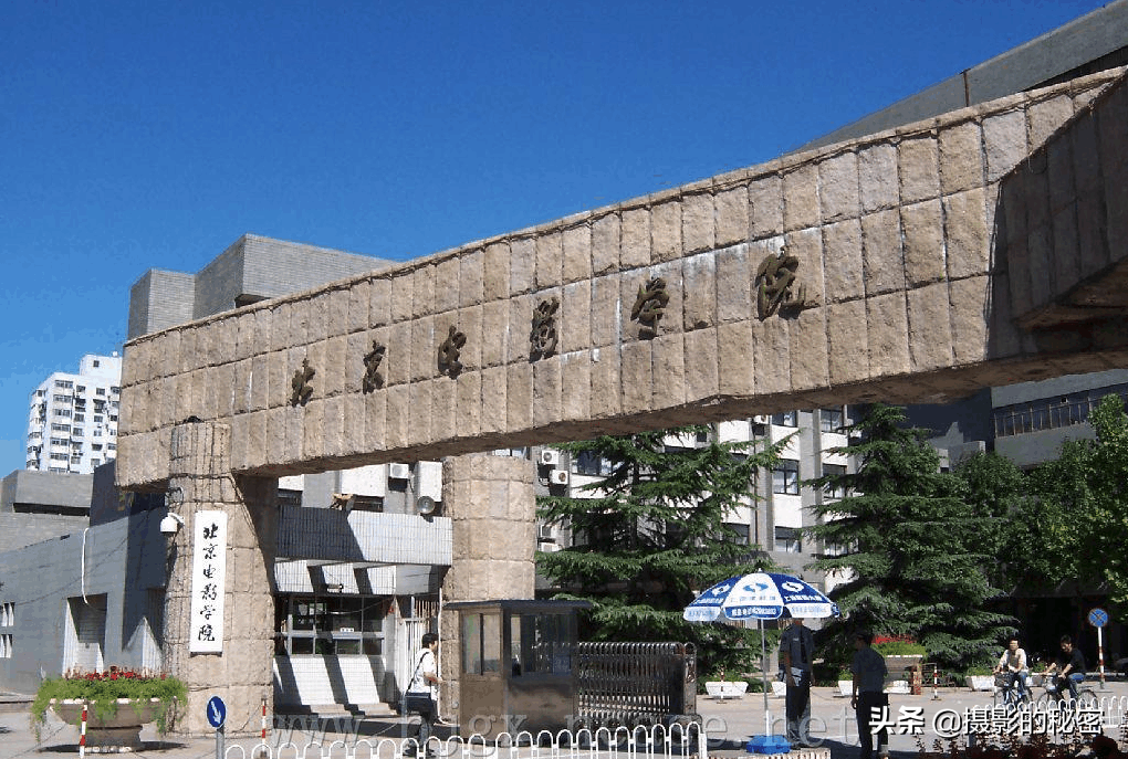 摄影专业的就业前景怎么样？5个方向，高校教师为你指路