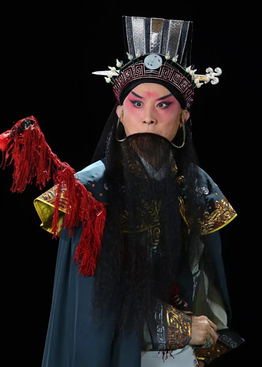 京剧界的世家子弟，有的离开舞台，有的离世，有的名不副实