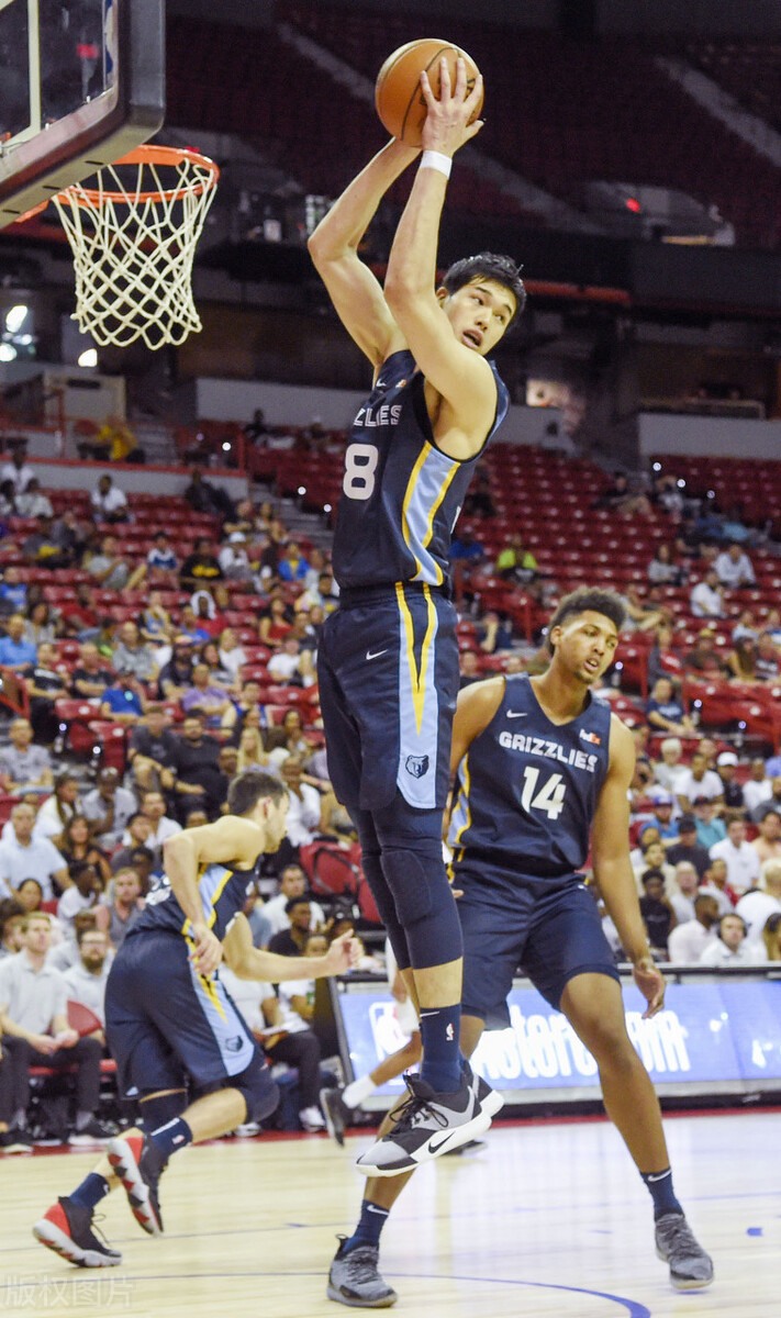 nba有哪些现役亚洲人(NBA现役亚洲球员：克拉克森领衔 日本2人上榜)