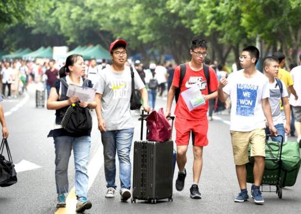 大学四年，3场考试含金量高，是找工作的敲门砖，大一新生别错过