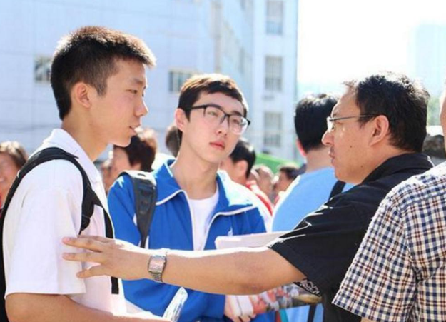 00后感兴趣的理工专业排名，心理学成热门，会计、金融被打入冷宫