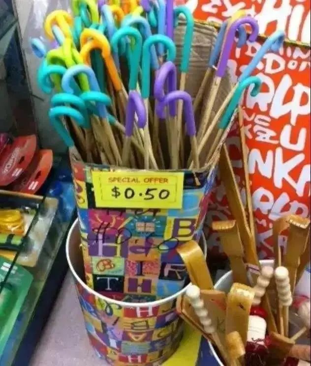 上网课第一天，藤条分分钟被抢空，有几种情况家长真的不能打孩子