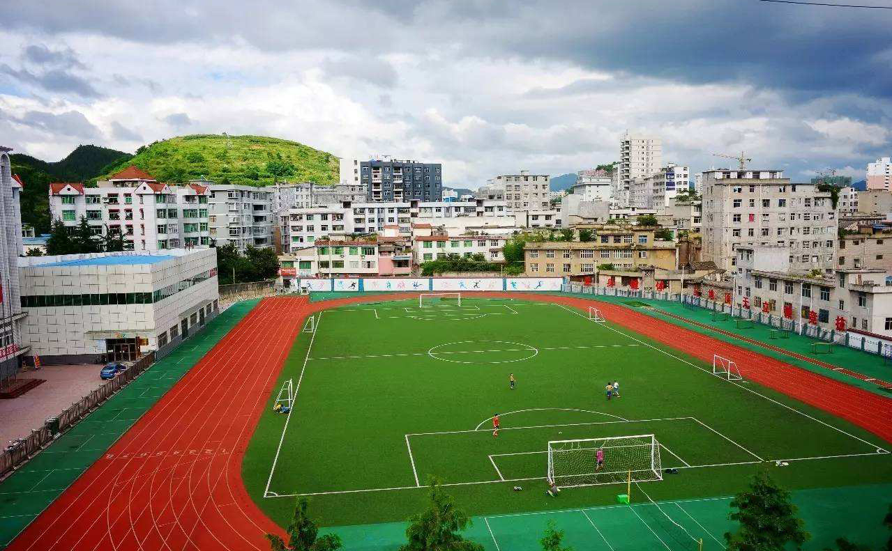 湖北恩施五所好高中，皆是省级示范重点，学霸能考上，有你母校吗