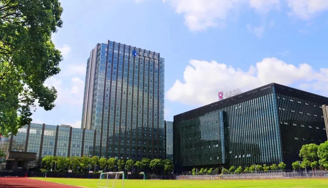 上海师范大学附属第二外国语学校