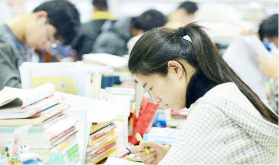 女生报考这6个专业，工作稳定薪资高，毕业不用为找对象“发愁”