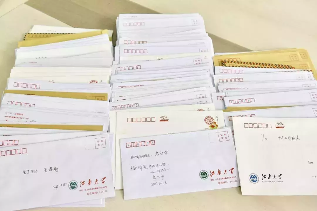 暖心又珍贵！看看这些高校的创意毕业礼物