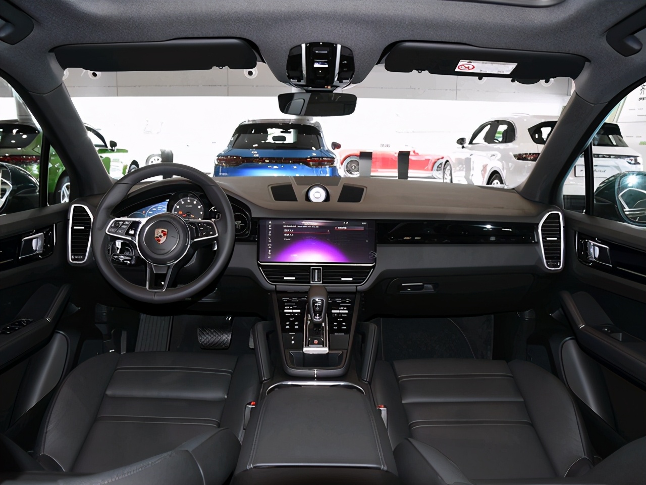 开完宝马X5，再换到保时捷卡宴上，车主：对比后一肚子话要说