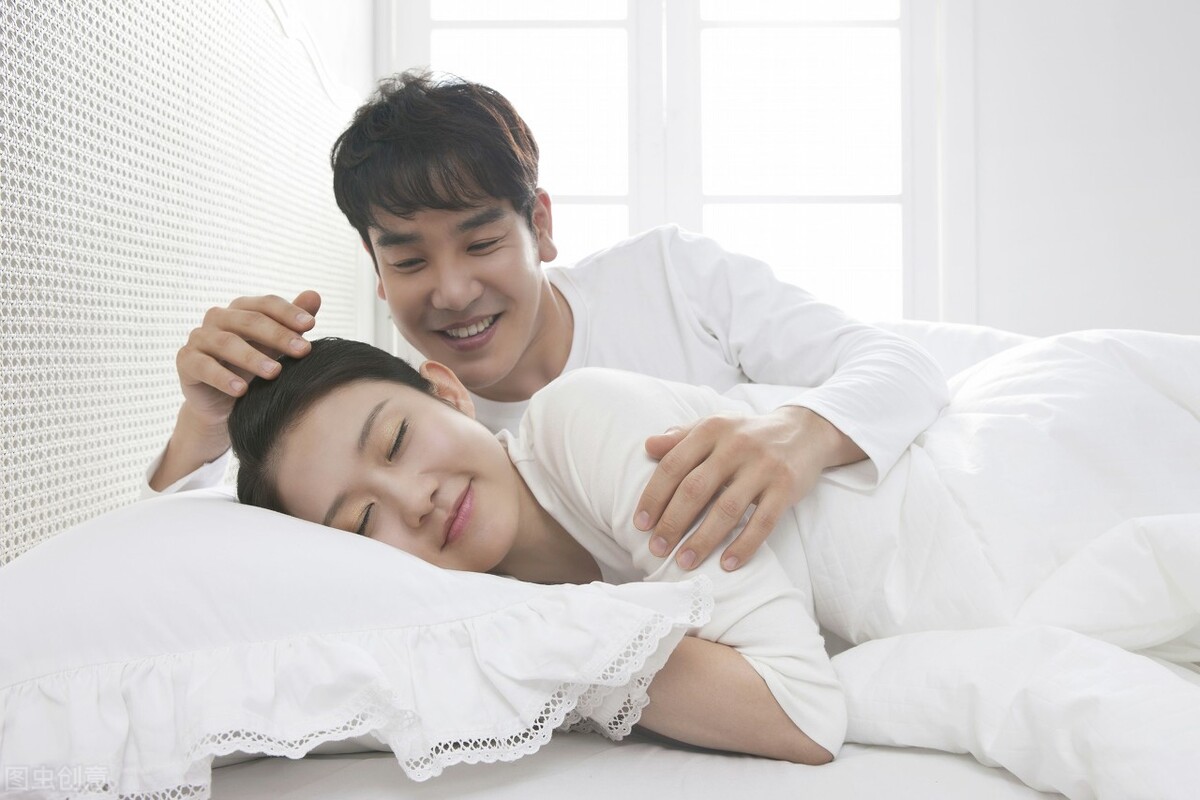 胡子长得快的男人性欲更强？不长胡子的男人又怎样？一次性说清楚