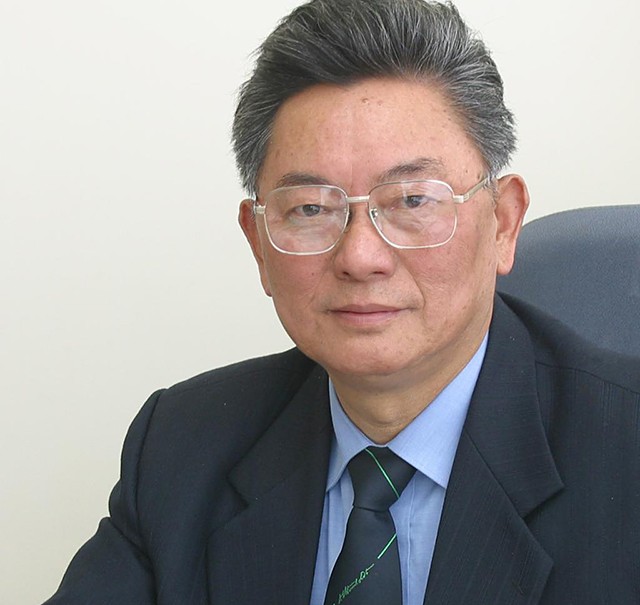 湖南一大桥全程没桥墩，被载入桥梁史册，设计师逆袭成高级工程师