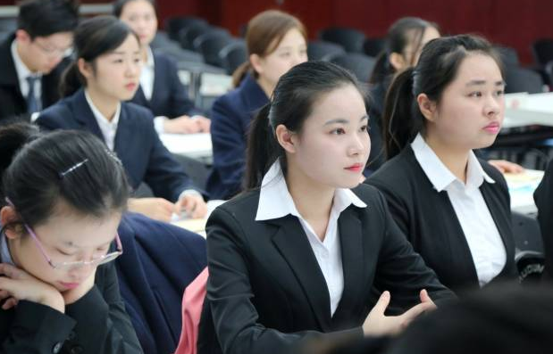 中国银行启动招聘，全国11000个岗位虚位以待，往届生也有机会