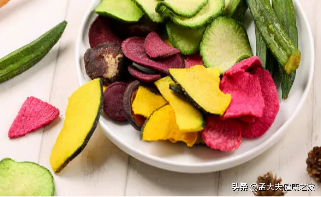 食物嘌呤表：尿酸高什么能吃什么不能吃？看这一篇就够了