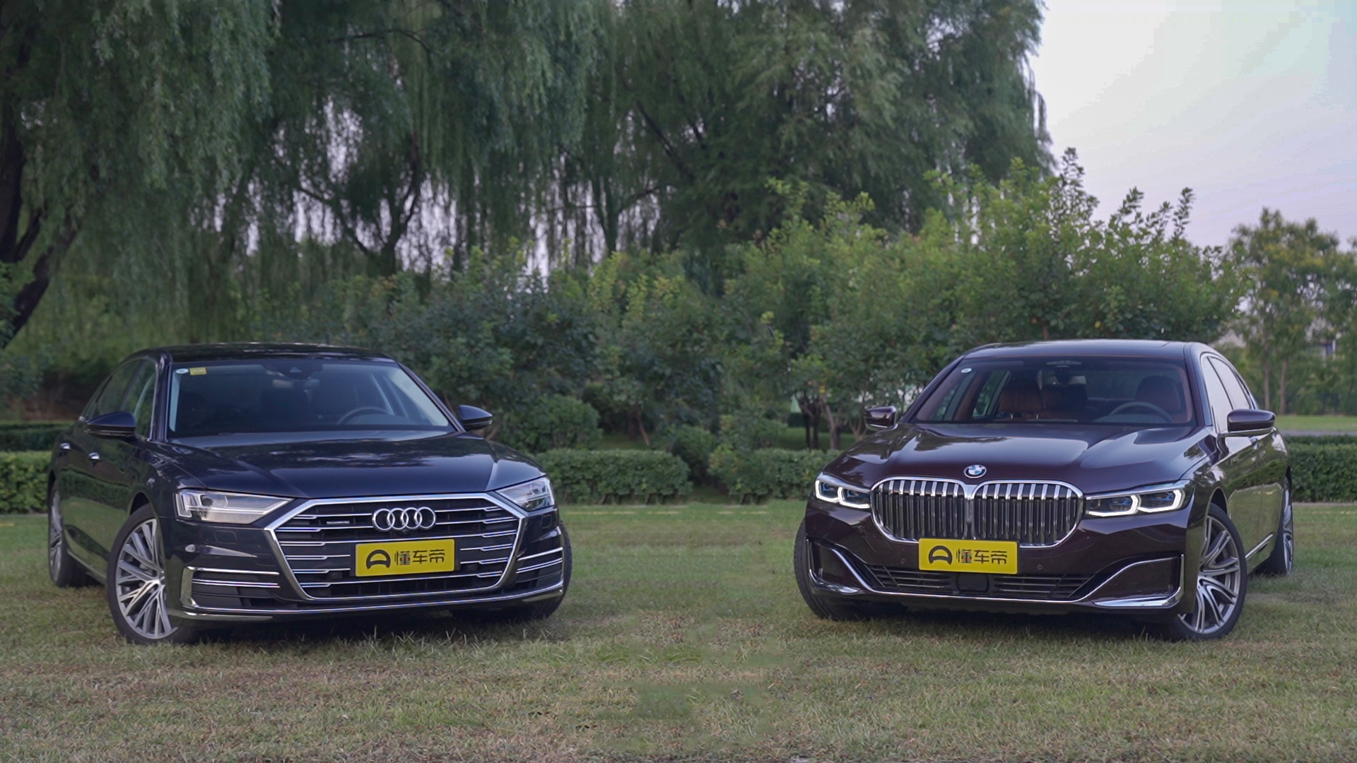 深度评测奥迪A8L与宝马7系：都是百万级豪车，究竟谁更胜一筹？
