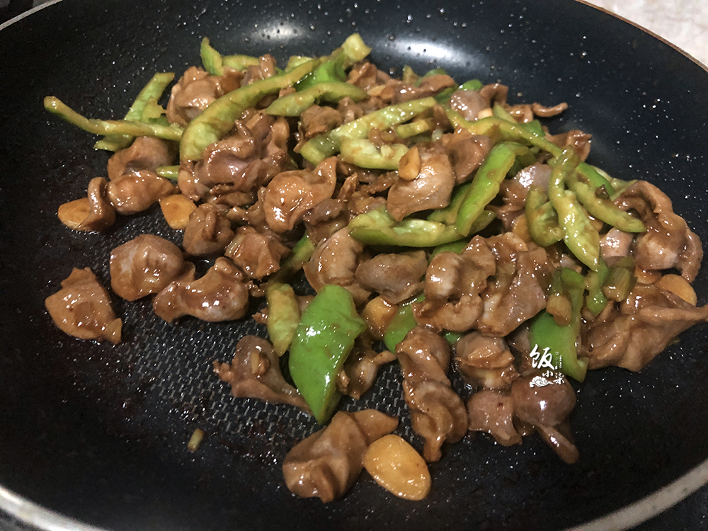 鸡身上最脆嫩的部位，1只鸡就1小个，加辣椒一起炒，越吃越上瘾