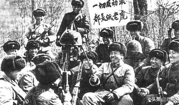 苏联在珍宝岛吃大亏，核弹报复箭在弦上，为何突然取消？