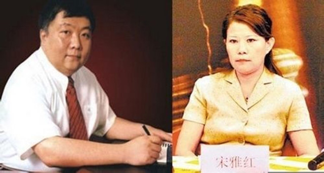 丈夫创业妻子跑路，10年后丈夫身价百亿，她竟抱着孩子回来分家产