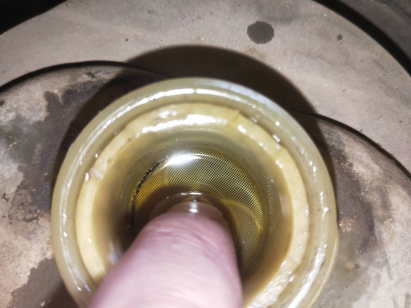 奥迪2.8V6发动机故障一大堆，最吓人的是差点把发动机甩出去