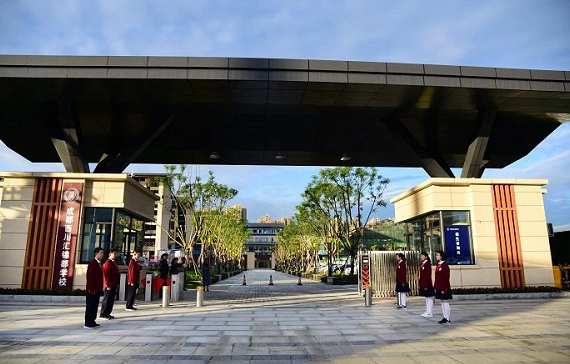 除了德瑞嘉祥，成都还有哪些私立教育集团？