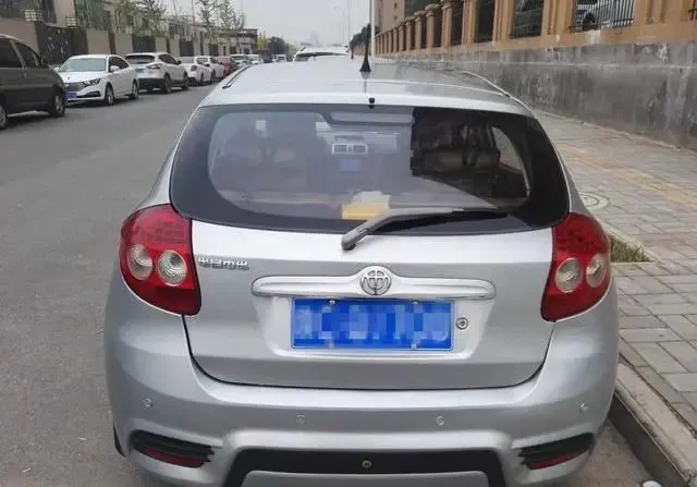 1.2万元二手车，耗资800元已经整备完成，大家看看效果怎么样