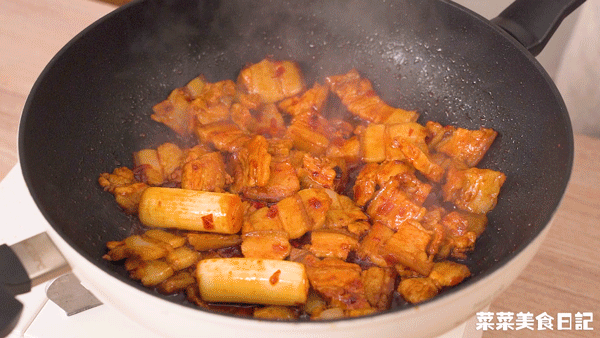 隔壁清华学子都心心念的北大名菜，到底什么味儿？