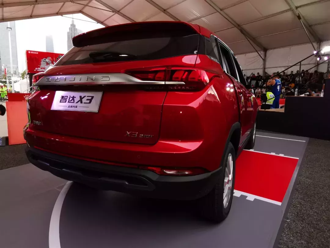 最强A0级SUV智达X3登陆羊城，4.99万起