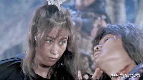 灵幻先生:马贼为何袭击村民,为首的女匪是何身份?