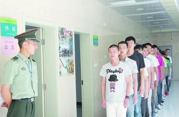 专科生迎来好消息，2022年或免试就读全日制本科，学生半喜半忧