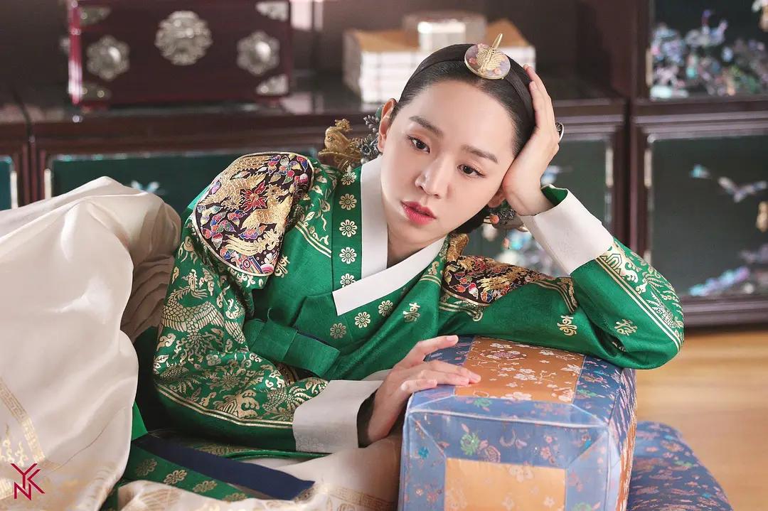 申惠善金正贤韩版太子妃升职记：一本两拍套路多，我们看什么？