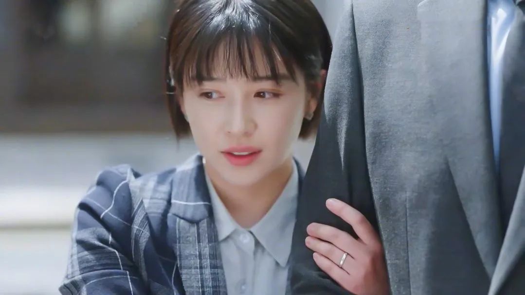 看到《亲爱的自己》里的阚清子,我心情复杂地写下了这篇文章