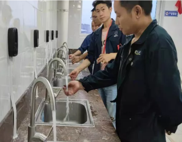 配置豪华！四川大学新宿舍曝光，坐拥4部电梯，双人标准间，还有健身房！