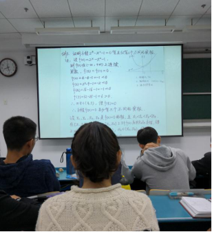 浙大学子脑洞大开，给课程写三行情书，还有一门课被封“叫醒神器”！