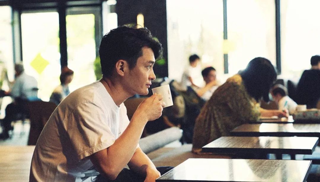 春天说来就来，一杯咖啡不负好春光