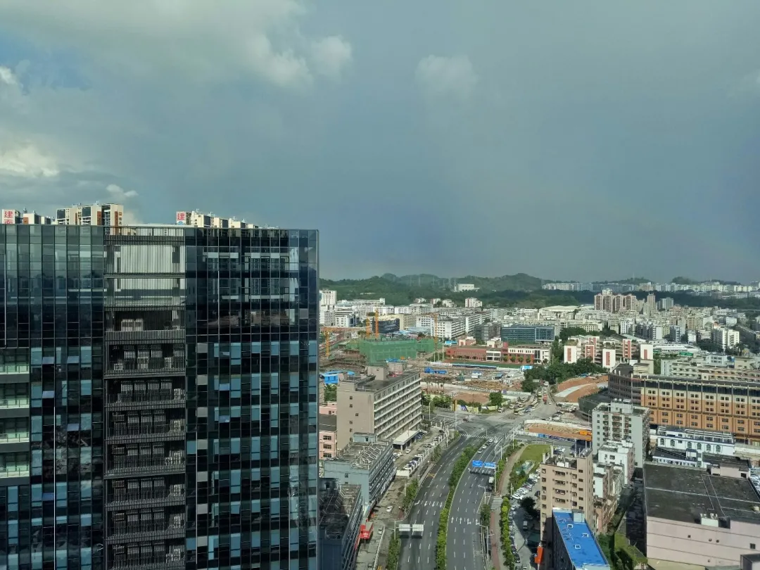 与龙岗不一样的坂田，凭啥在今年成为网红片区