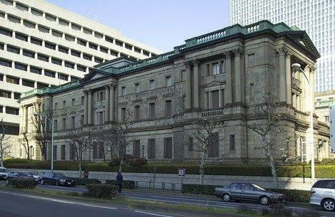 它被古泉列为十大珍品的钱币之一:战汉时期的三孔布币