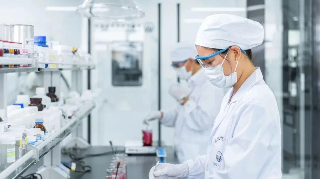 该轮到重视研发的化妆品崛起了