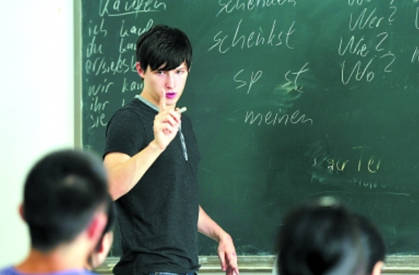 “英语”或要被踢出高考，“日语”将取而代之？家长对此反响不一