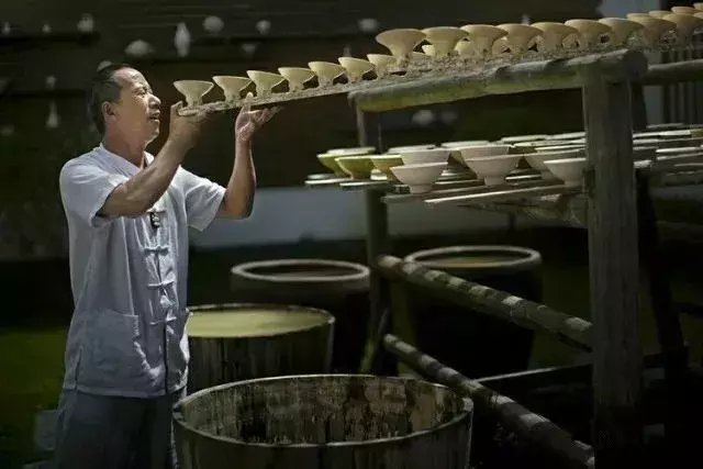 一件瓷器72道工序,有图有真相