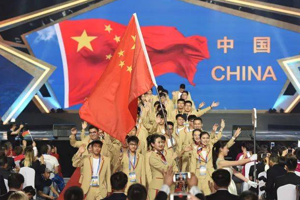 职教热度攀升，广东领先一步，名校分数念职业的日子或许不远了