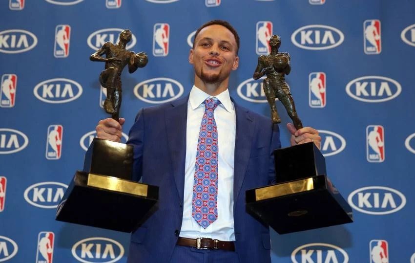 nba为什么不设季后赛MVP(既然FMVP含金量有限，那NBA为何不设置季后赛MVP？)