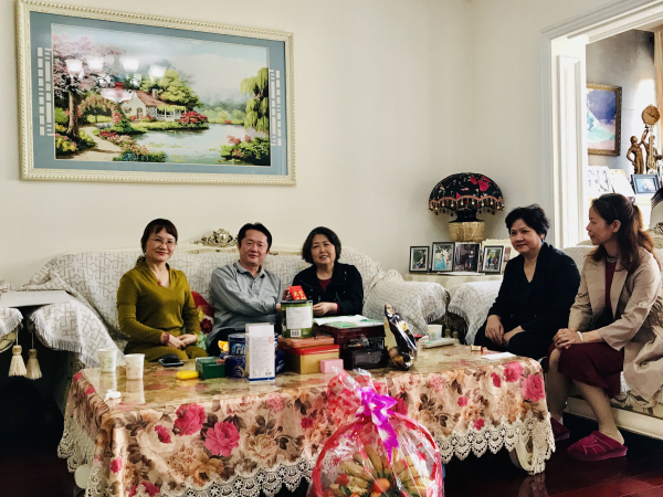 广西卫生职业技术学院官网（广西卫生职业技术学院春节前走访慰问老干部）