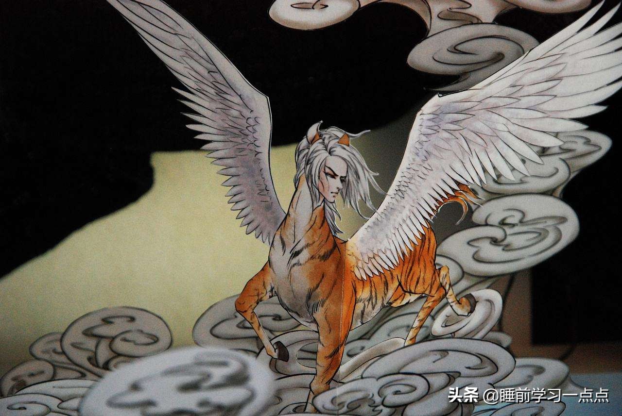 《山海经(中次二经)》有载【化蛇】夔与天地同生世上只有三只以上是第