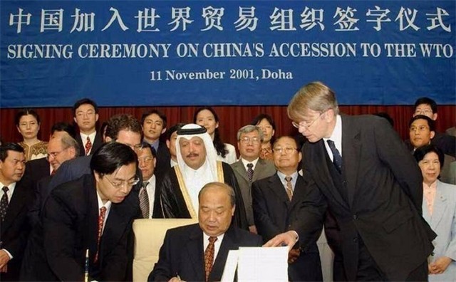 扭转中美国运的2001年：911事件后美国走下坡路，中国逆势崛起