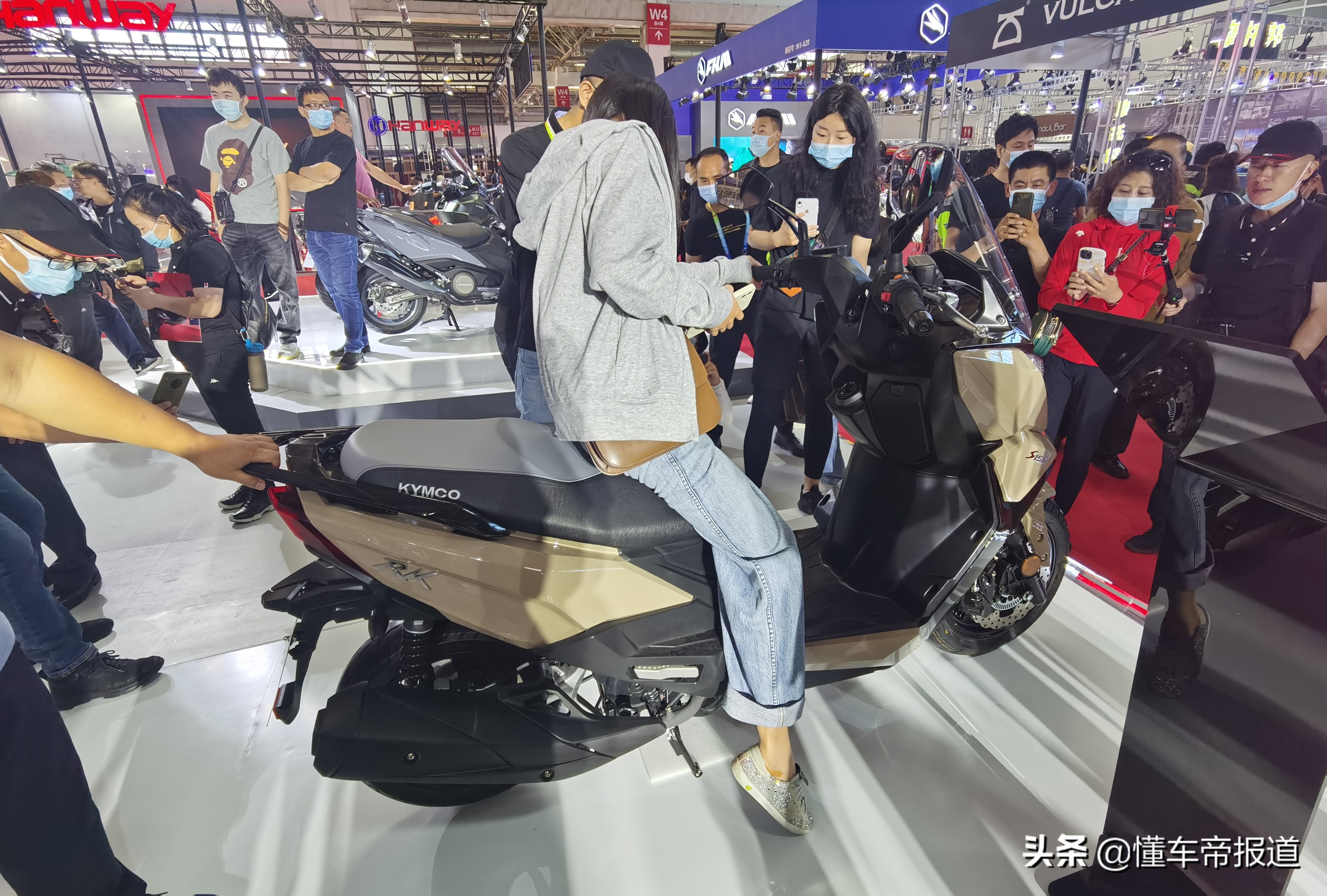 新车 | CFMOTO 800MT领衔，2021北京国际摩托车展自主品牌新车盘点