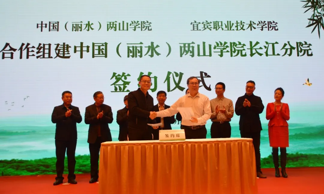 四川5所国家骨干高职院校之一，位于中国酒都，今年将要单招