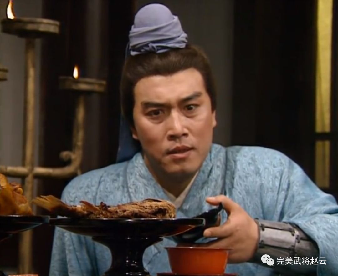 智取桂阳在拍摄《三国演义》时,剧组为张山准备了两匹马,一匹是"走马"