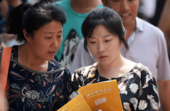 考生632分被三本学院录取，心态要崩盘，只因考生看错了校名