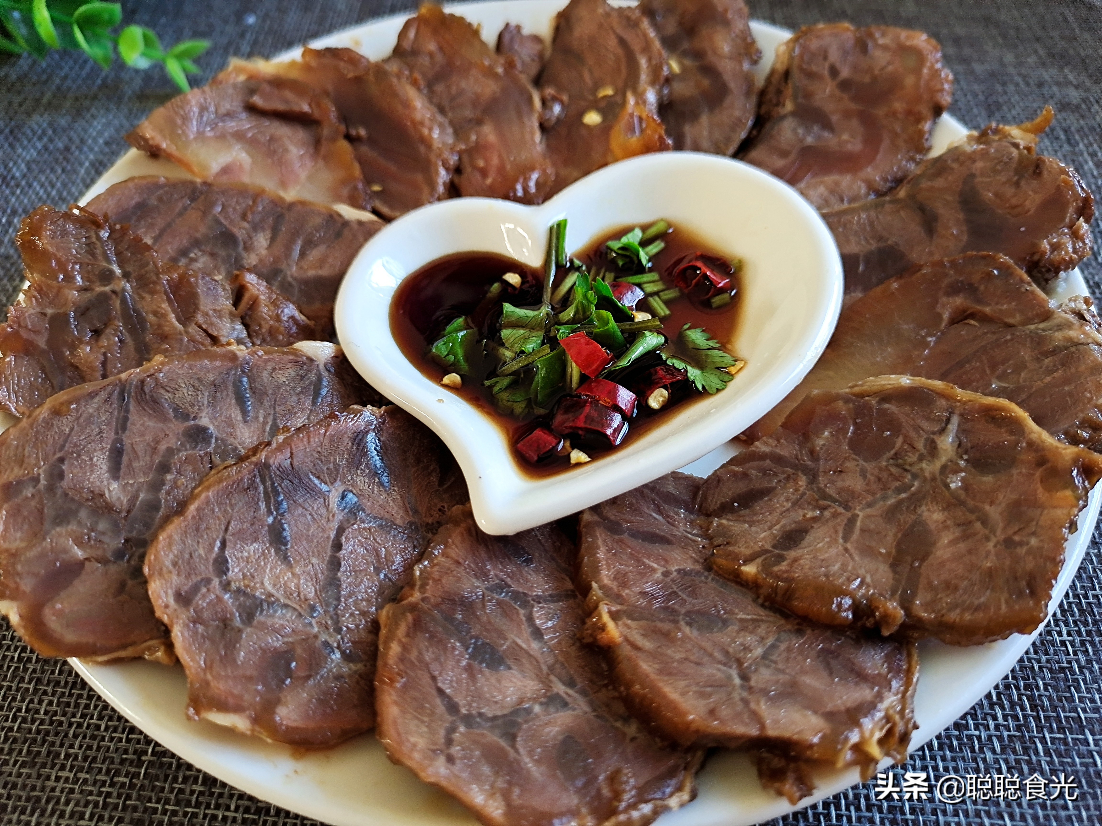 酱牛肉的做法,酱牛肉腌制的方法 - 佳加网