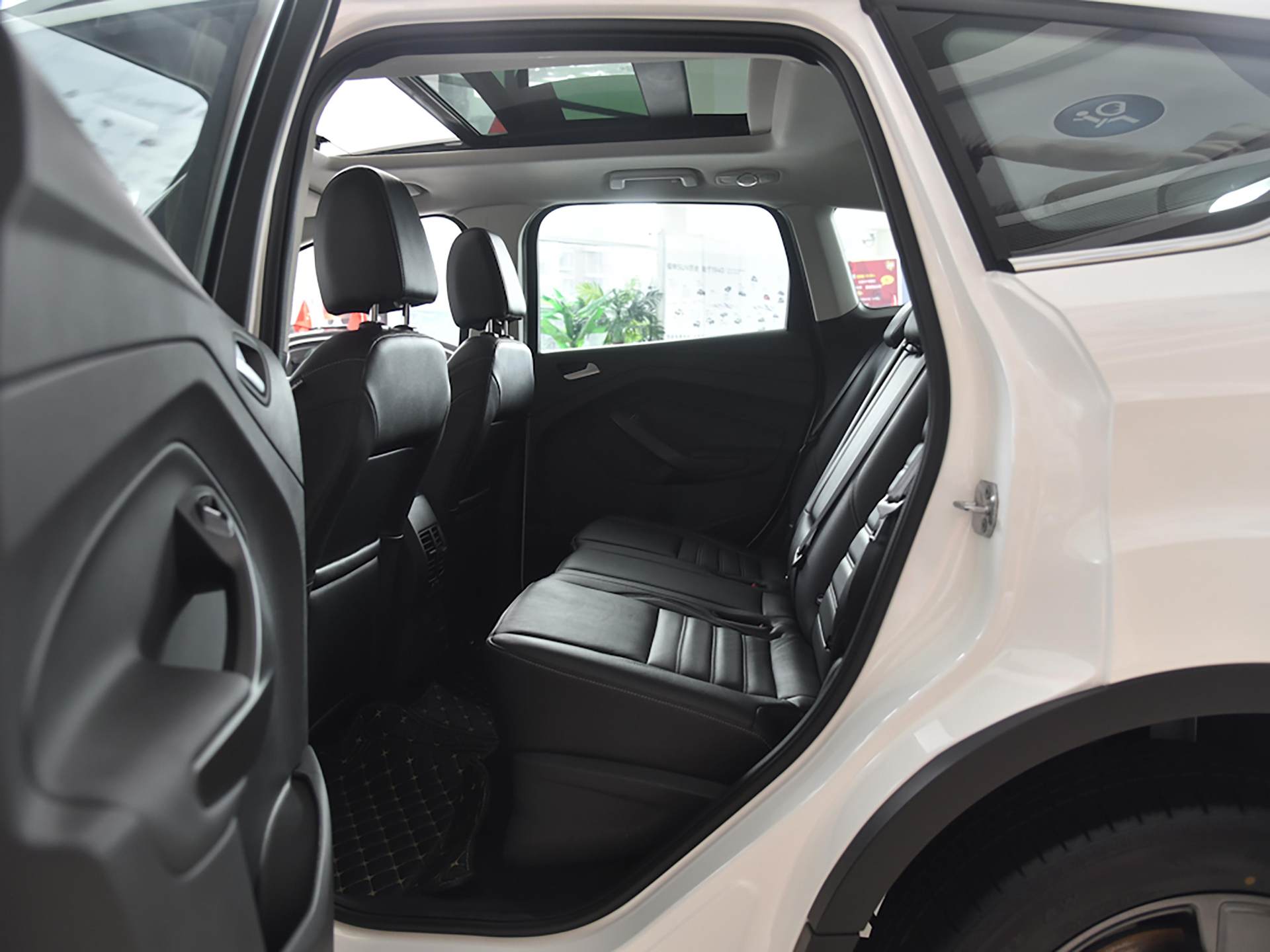 四缸增压，油耗7.2L，自动挡低价格的合资SUV，实拍翼虎