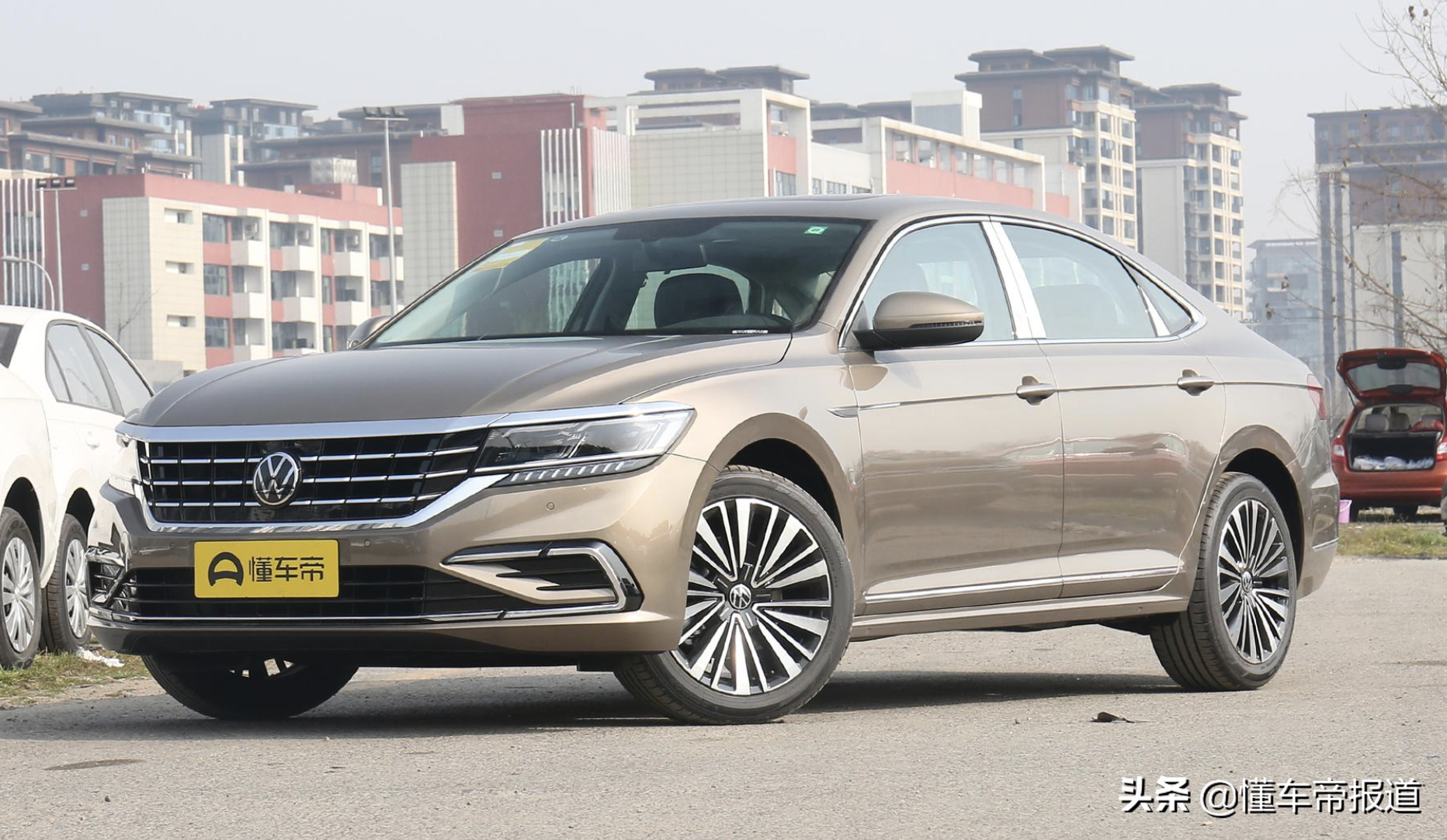 新车｜售价23.33万元，一汽-大众迈腾30周年纪念版正式上市