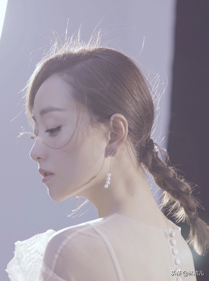 光有三庭五眼不是美女？2020最新审美标准，连王祖贤杨幂都不符合